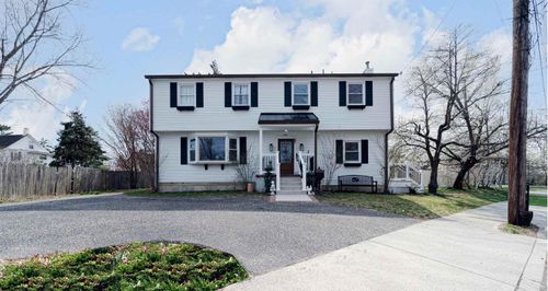 302 Lenape Ave, Mays Landing, NJ, 08330-1844 | Card Image