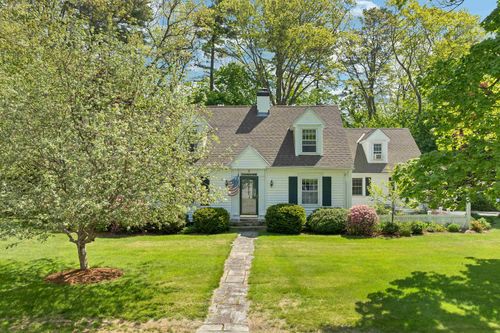2 Glendale Road, Concord, NH, 03301 | Card Image