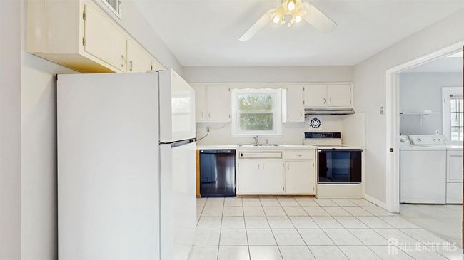 107 Loring Ave, House other with 4 bedrooms, 2 bathrooms and null parking in Edison NJ | Image 6