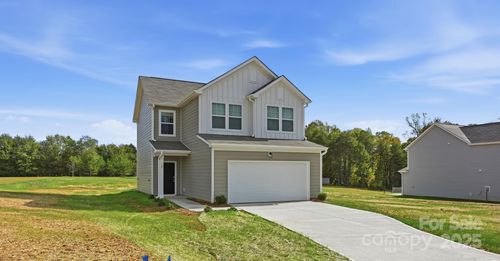 129 Pumice Dr, Statesville, NC, 28625-1682 | Card Image