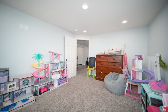 363 2800, House other with 6 bedrooms, 4 bathrooms and 9 parking in Vernal UT | Image 27