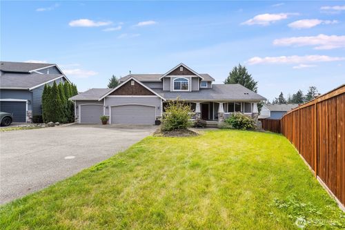 11820 183rd Street E, Puyallup, WA, 98374 | Card Image