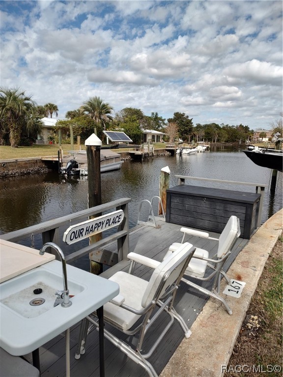 Seagull Pt, Crystal River, FL 34429