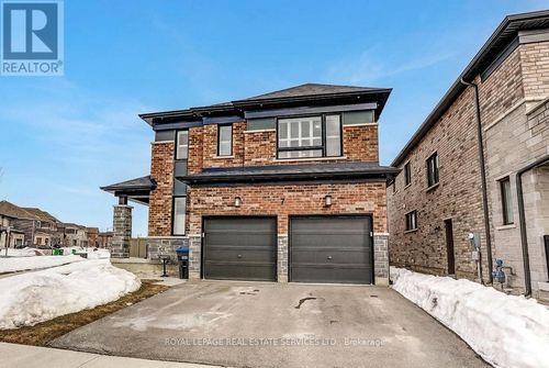 7 Cyclone Trail, Brampton, ON, L7A5E8 | Card Image