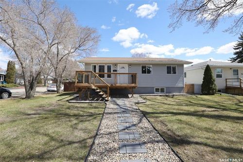 301 Robinson Street, Regina, SK, S4R3R3 | Card Image