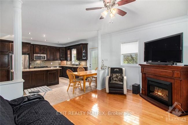 1991 Finch Winchester Boundary Rd, House other with 2 bedrooms, 4 bathrooms and 12 parking in Chesterville ON | Image 9