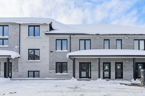 47-3202 Vivian St, Stratford, ON, N5A0K6 | Card Image