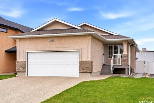 2090 Laurier Bay E, Regina, SK, S4V0P6 | Card Image