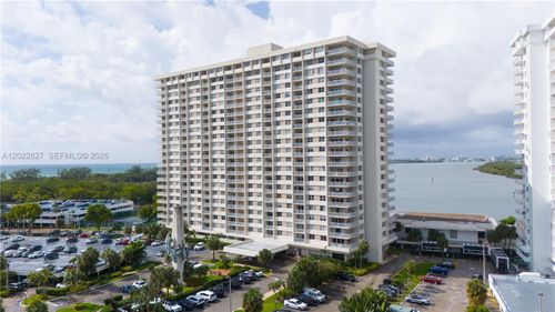1504-300 Bayview Dr, Sunny Isles Beach, FL, 33160-4746 | Card Image