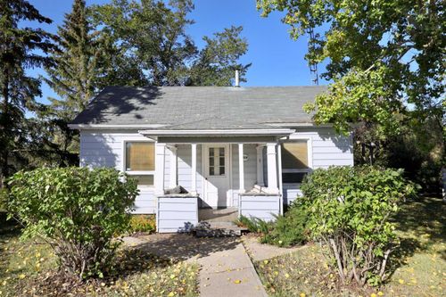 5208 51 St, Strome, AB, T0B4H0 | Card Image