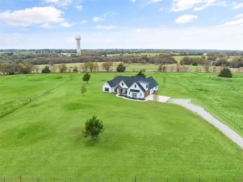 1267 Willy Vester Rd, Van Alstyne, TX, 75495-3041 | Card Image