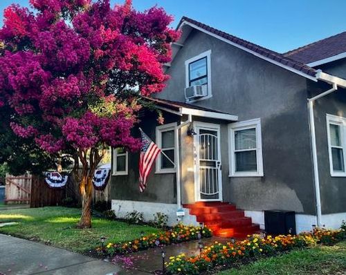 101 W Tokay Street, Lodi, CA, 95240 | Card Image