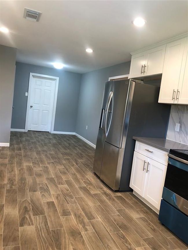 Part A Kitchen | Image 9