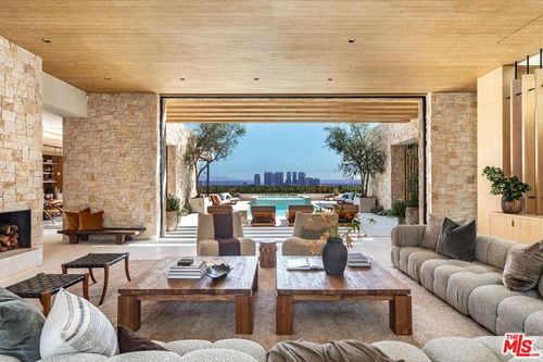 1039 Wallace Rdg, Beverly Hills, CA, 90210-2635 | Card Image