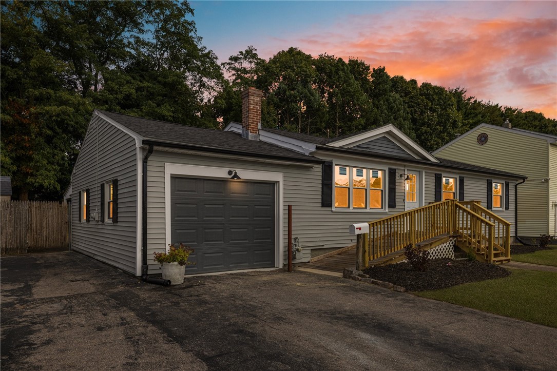 Zinnia Dr, Cranston, RI 02920