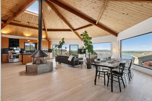 557 Oceana Dr, Dillon Beach, CA, 94929 | Card Image