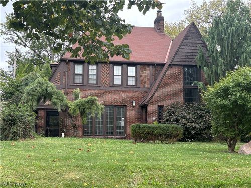 3113 Ludlow Rd, Shaker Heights, OH, 44120-2832 | Card Image