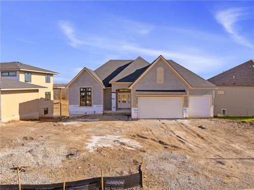 14195 S Houston St, Olathe, KS, 66061-7894 | Card Image