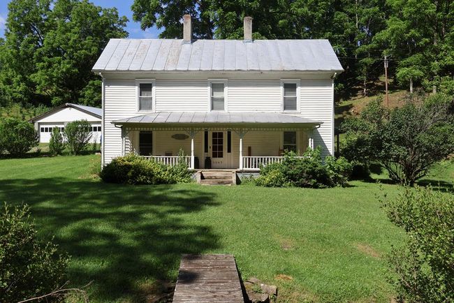 5043 Stones Chapel Rd, House other with 3 bedrooms, 3 bathrooms and 4 parking in Elk Creek VA | Image 4