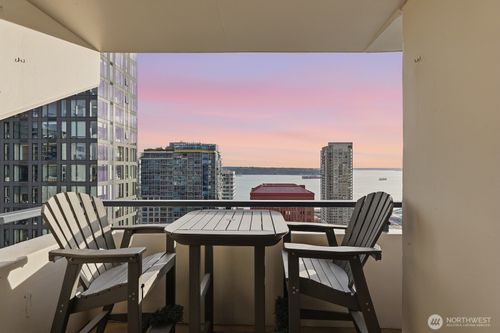 2601-2100 3rd Ave, Seattle, WA, 98121-2304 | Card Image