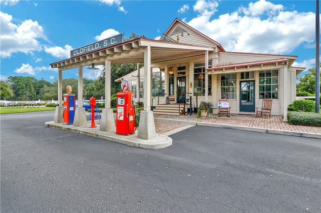 24 Carrier Blf, House other with 5 bedrooms, 5 bathrooms and null parking in Bluffton SC | Image 95