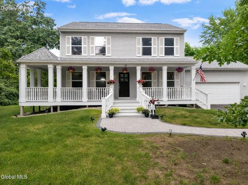 31 Concord Dr, Saratoga Springs, NY, 12866-3714 | Card Image