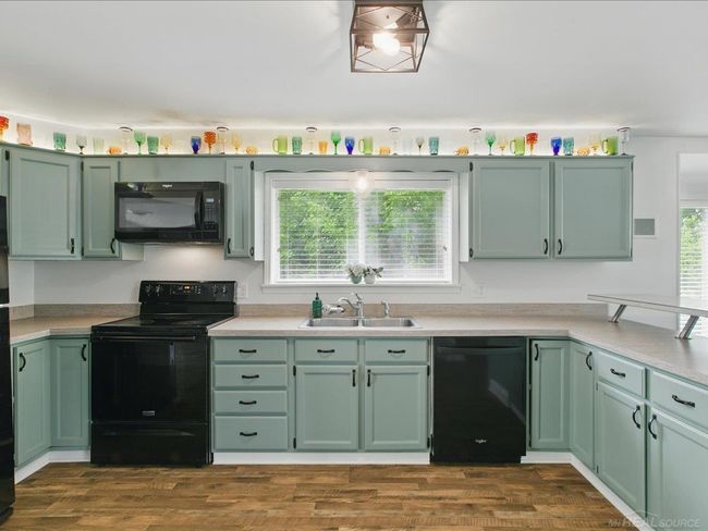 Kitchen | Image 14