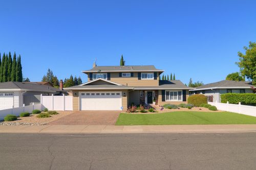7110 Westmoreland Way, Sacramento, CA, 95831-3016 | Card Image
