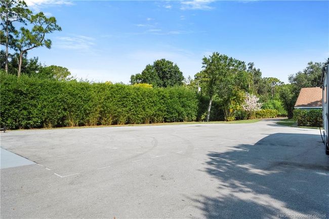 1850 Sw Hackman Ter, House other with 4 bedrooms, 4 bathrooms and 2 parking in Stuart FL | Image 82