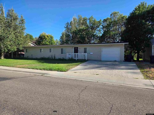 24 Valley Dr, Casper, WY, 82604-4012 | Card Image