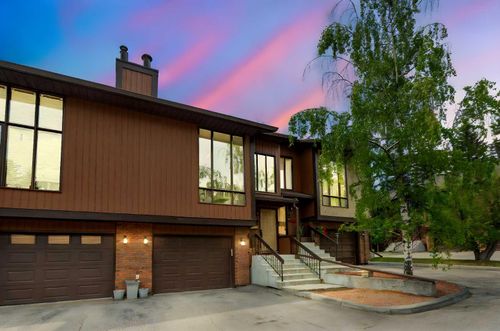 18-7900 Silver Springs Road Nw, Calgary, AB, T3B4J5 | Card Image