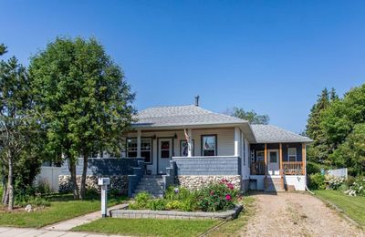 4131 48 Ave, House detached with 4 bedrooms, 2 bathrooms and 5 parking in Innisfail AB | Image 1