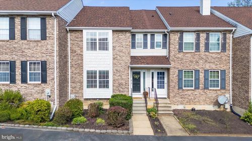 906 8th St, NEWARK, DE, 19711-8723 | Card Image