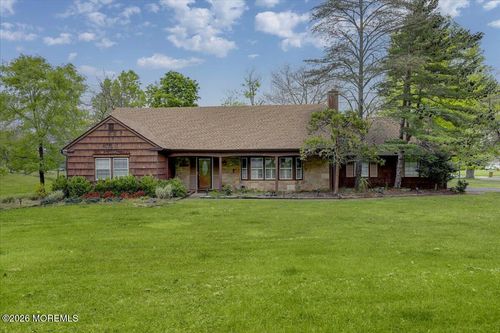 2 Steward Lane, Manalapan, NJ, 07726 | Card Image