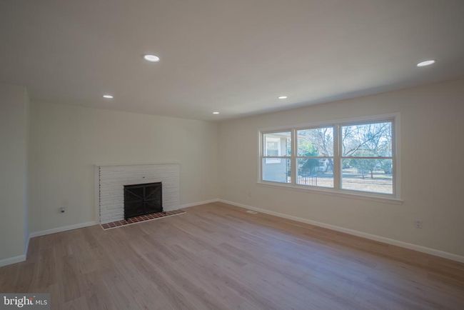 5 Edwards Pl, House other with 3 bedrooms, 2 bathrooms and null parking in Ewing NJ | Image 4