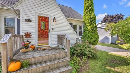 1513 E Harriet St, APPLETON, WI, 54915-2735 | Card Image