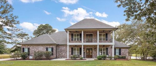 517 Fawn Cv, Canton, MS, 39046-9042 | Card Image