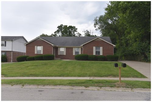 107 Oakmont Lane, Frankfort, KY, 40601 | Card Image
