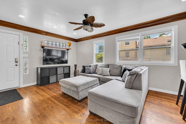 1469 Albert Rd, House other with 2 bedrooms, 1 bathrooms and 2 parking in Windsor ON | Image 12