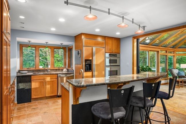 62 Baxter St, House other with 3 bedrooms, 2 bathrooms and 6 parking in Dennis Port MA | Image 18
