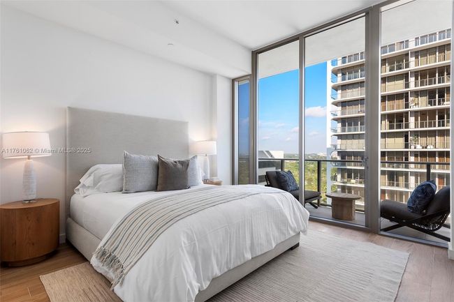 APT-1512 - 2655 S Bayshore Dr, Condo with 3 bedrooms, 4 bathrooms and null parking in Coconut Grove FL | Image 19