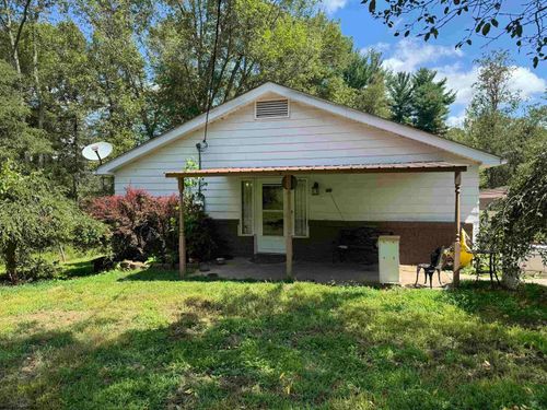 233 K St, Farmington, WV, 26571-8231 | Card Image
