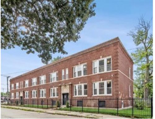 823-2-6601 S Green St, Chicago, IL, 60621-1807 | Card Image