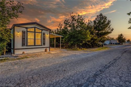 71 Vegas Valley Dr, Pahrump, NV, 89048-5445 | Card Image