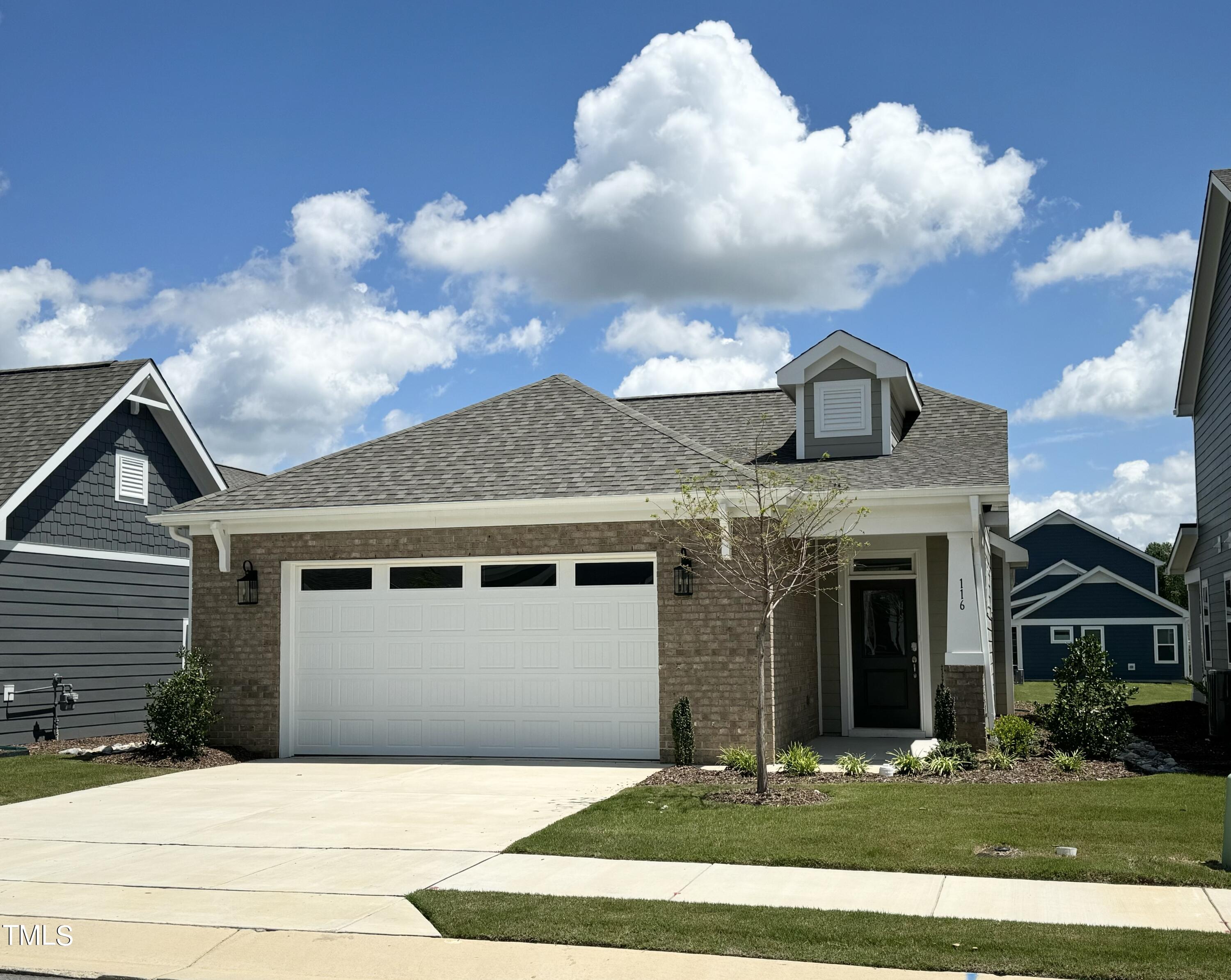 Swain St, Clayton, NC 27527