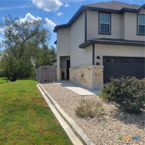 1653 Beretta Path, New Braunfels, TX, 78130 | Card Image