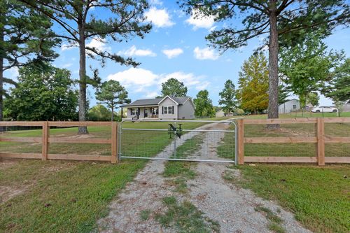 118 Solomon Way, Summertown, TN, 38483-2401 | Card Image