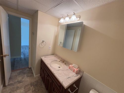 apt-i-20 White Gate Dr, Wappingers Falls, NY, 12590-5073 | Card Image