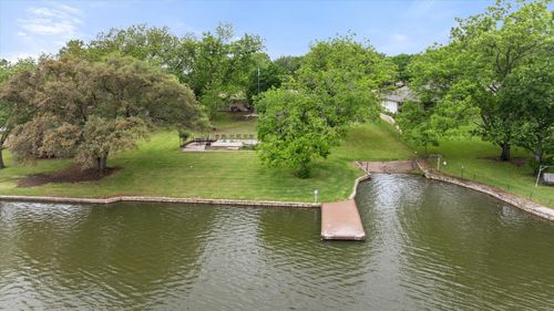 633 E Bridge St, Granbury, TX, 76048-2242 | Card Image