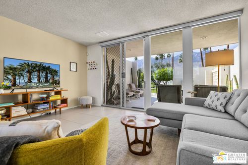 1813 Sandcliff Rd, Palm Springs, CA, 92264-4843 | Card Image